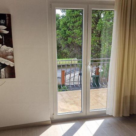 Apartmani Volga Petrčane Exterior foto