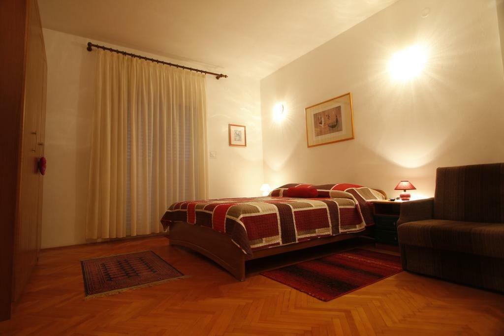 Apartmani Volga Petrčane Exterior foto